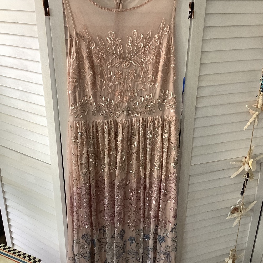 Adrianna Papell size 8 mother of the bride street length dress